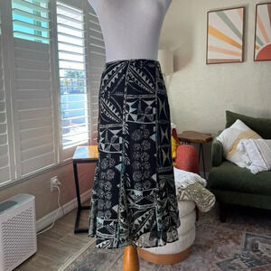 Rafaella black and whitefly mid lengths skirt